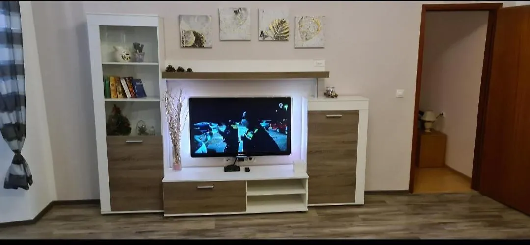 Apartments Maletic Pula 0*,