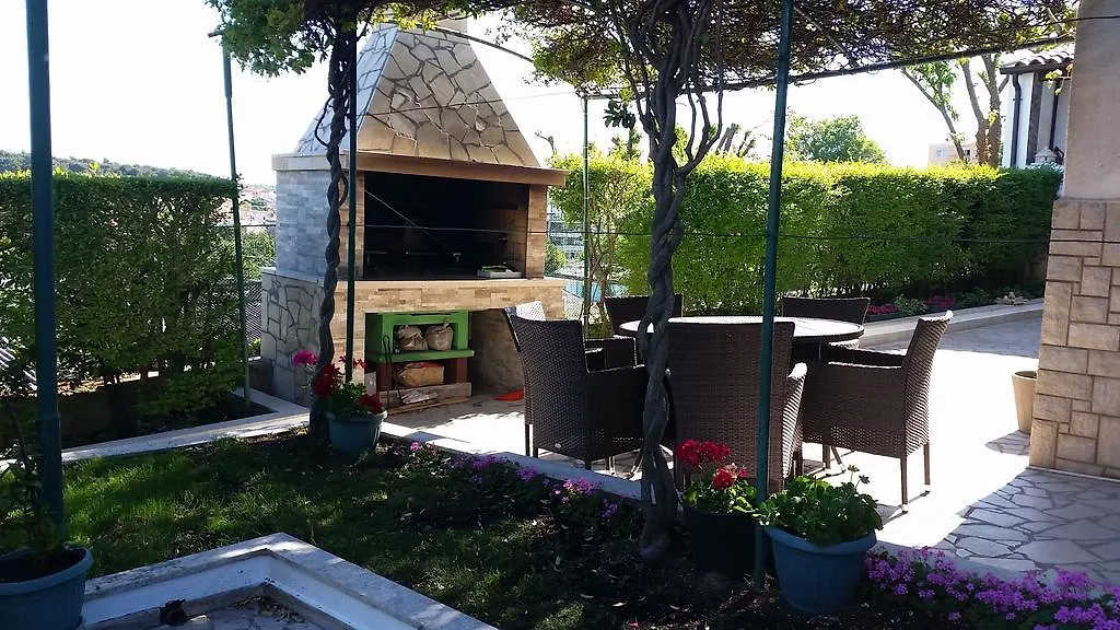 Apartments Maletic Pula Croacia